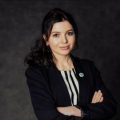 Леонова Оксана