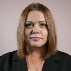 Леонова Вера