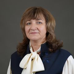 Евсеева Елена